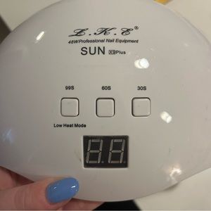 Gel Nail Kit & Polishes